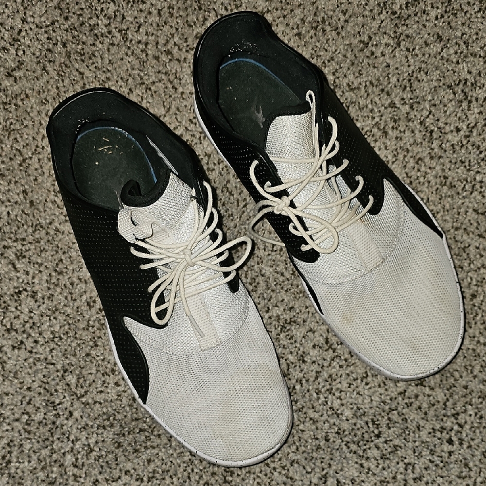 Nike Air Jordan Eclipse Men's Black and White Athletic Shoes Size 12